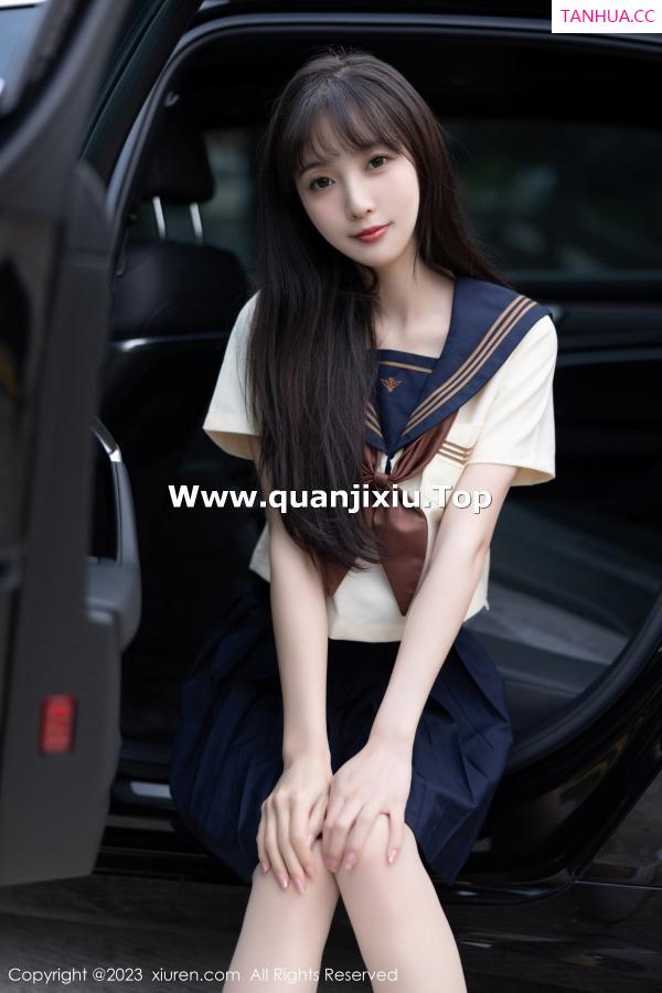 林星阑  [XiuRen]高清写真图 2023.01.12 No.6126 林星阑 制服美腿第8张图片